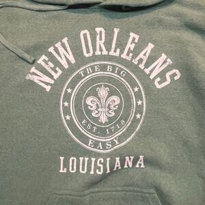 New Orleans Hoodie Womens Small Green Long Sleeve Pullover Logo Sweatshirt